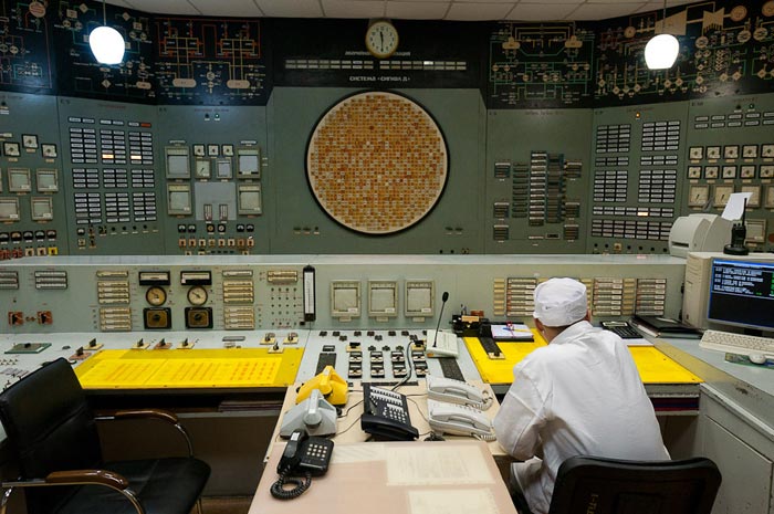 Блочный щит управления (БЩУ) второго энергоблока с реактором АМБ-200 Белоярской АЭС