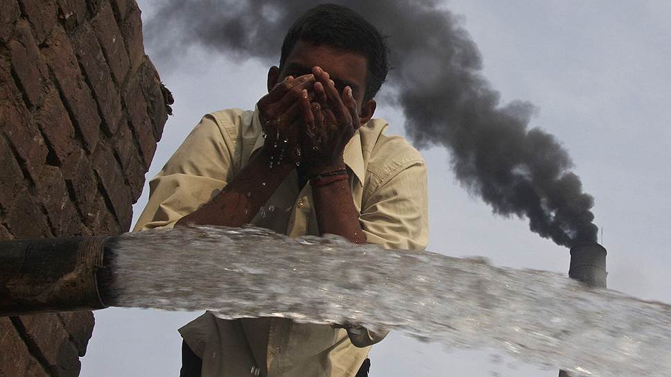 Загрязнение воды и воздуха — дело рук человека
